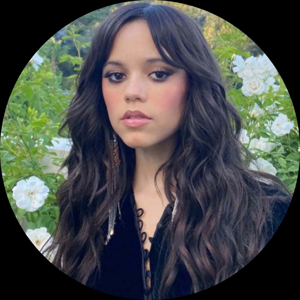 Meet your Posher, Maci